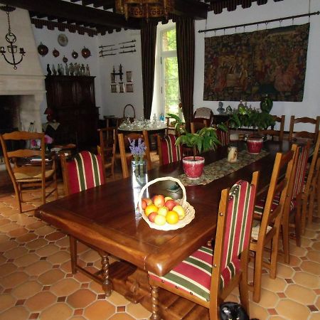 Le Chateau Bed and Breakfast Neuville-Coppegueule Exterior foto